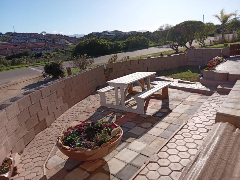 2 Bedroom Property for Sale in Vakansieplaas Western Cape